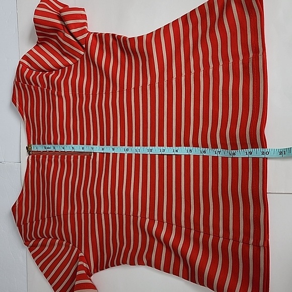 BANANA REPUBLIC  SHORT SLEEVE BLOUSE/ SIZE  8 - Picture 10 of 12